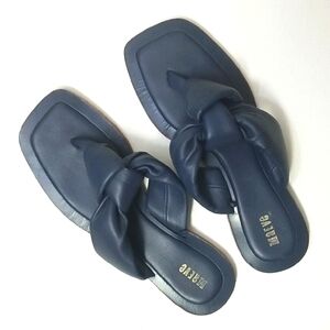 Maeve Puffy Knotted Leather Slides